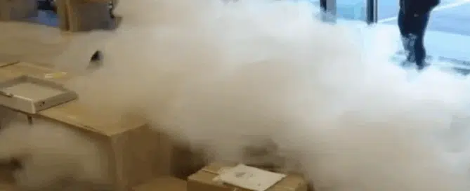 Générateur de brouillard de sécurité libérant de la fumée